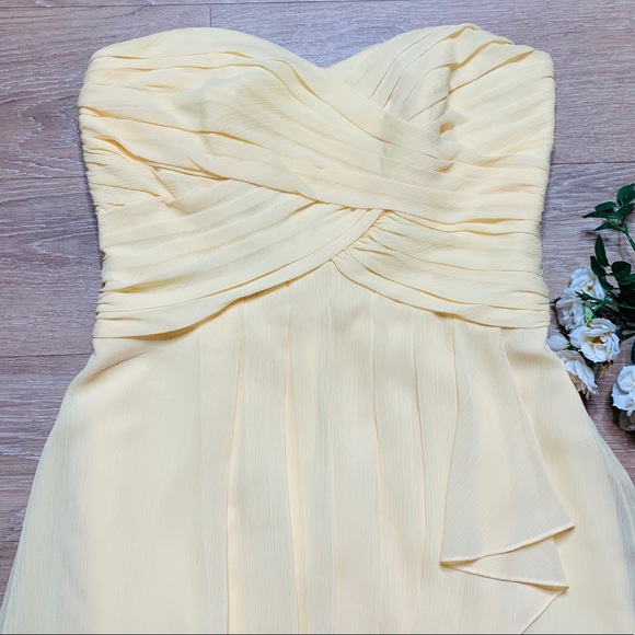 David’s Bridal Short Crinkle Chiffon Dress-Canary - Picture 4 of 8